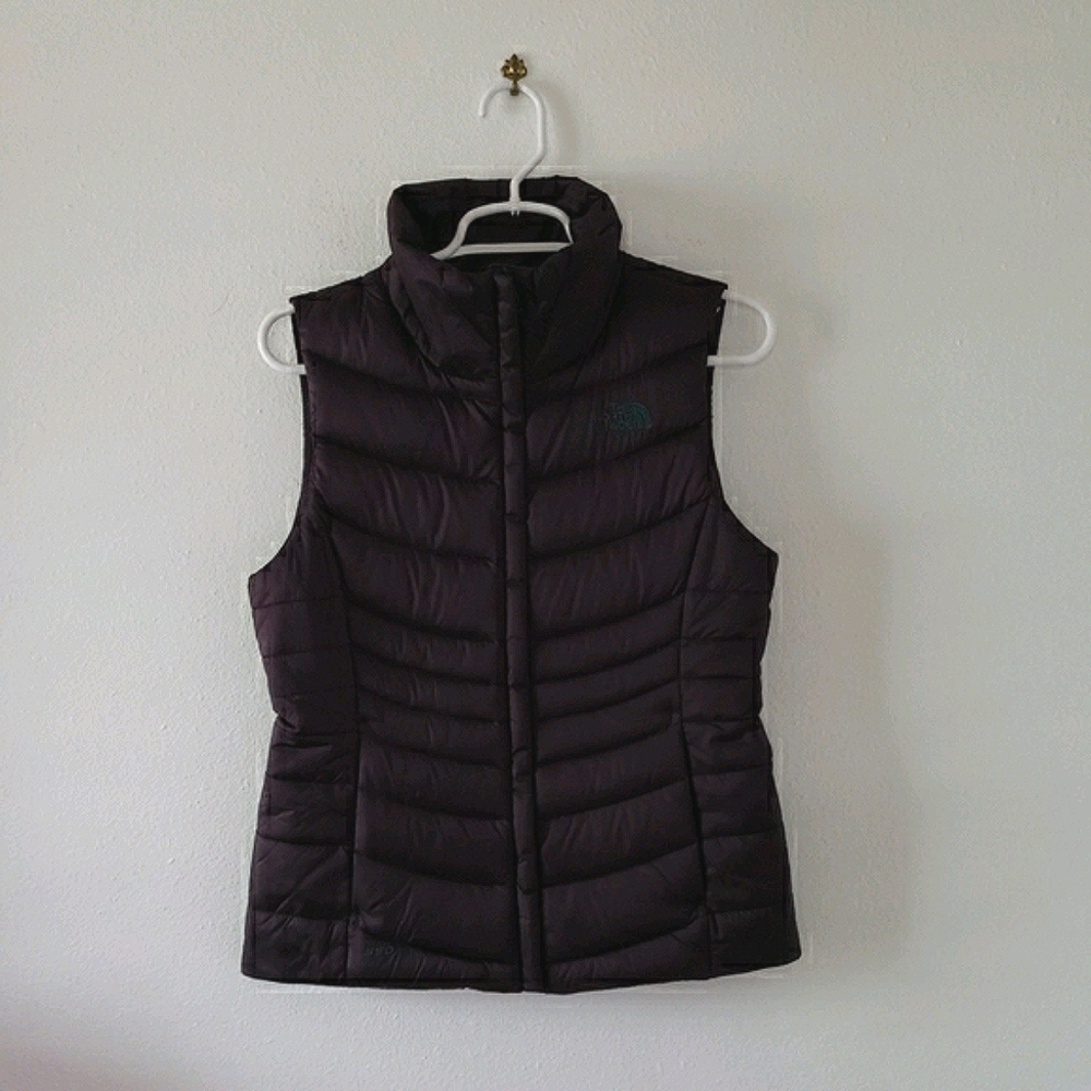Women | The North Face Puffer Vest - Picture 2 of 4